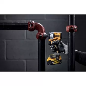 DeWALT DCF922P2T-QW power wrench 1/2 2500 RPM 610 N⋅m Black, Yellow 415 W 18 V
