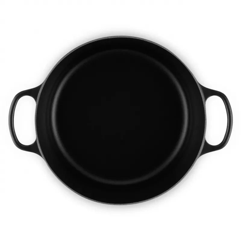 Le Creuset Signature Round Dutch Oven 8.1L Black 30cm
