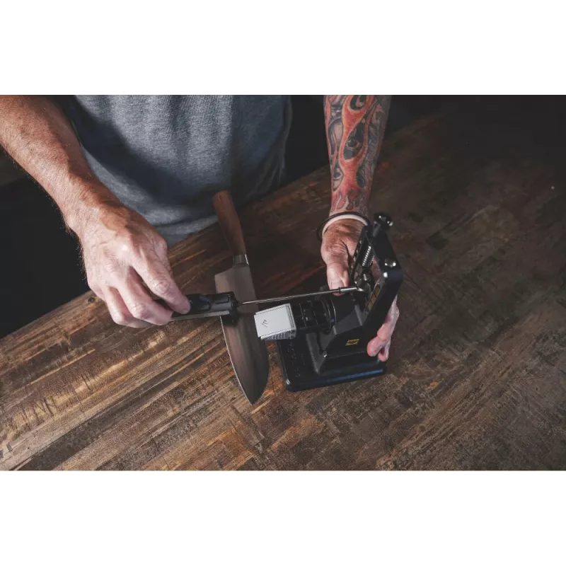 Pull-through Knife Sharpener Work Sharp Precision Adjust Elite 09DX066 — adjustable angle, diamond stones, leather finish, nylon housing