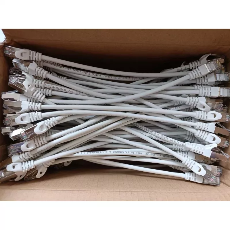 Patch Cable Equip Cat.6 S/FTP RJ-45 0.25m White