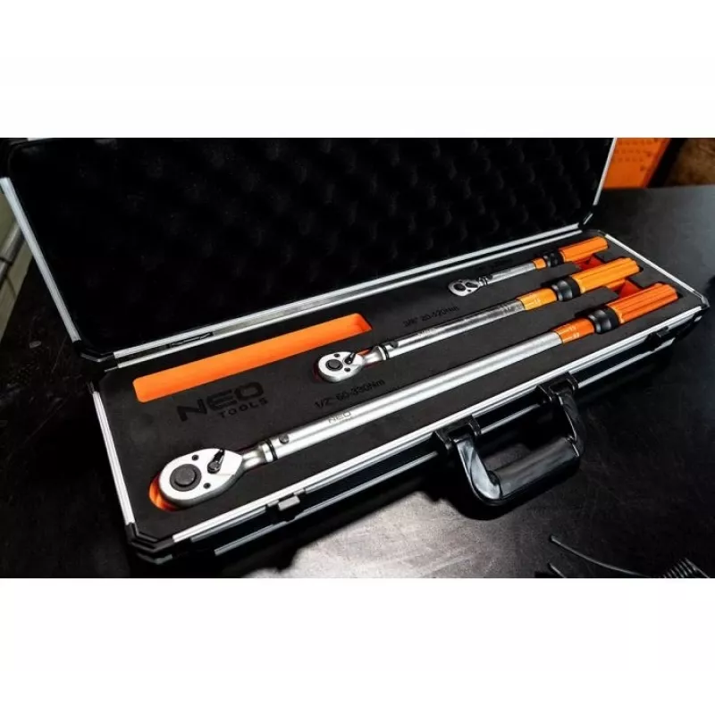 Set of Neo Tools bi-directional torque wrenches 1/4, 3/8, 1/2, 3 pieces