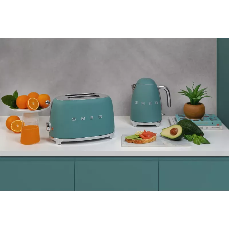 Smeg TSF01EGMEU toaster 6 2 slice(s) 950 W Chrome, Green