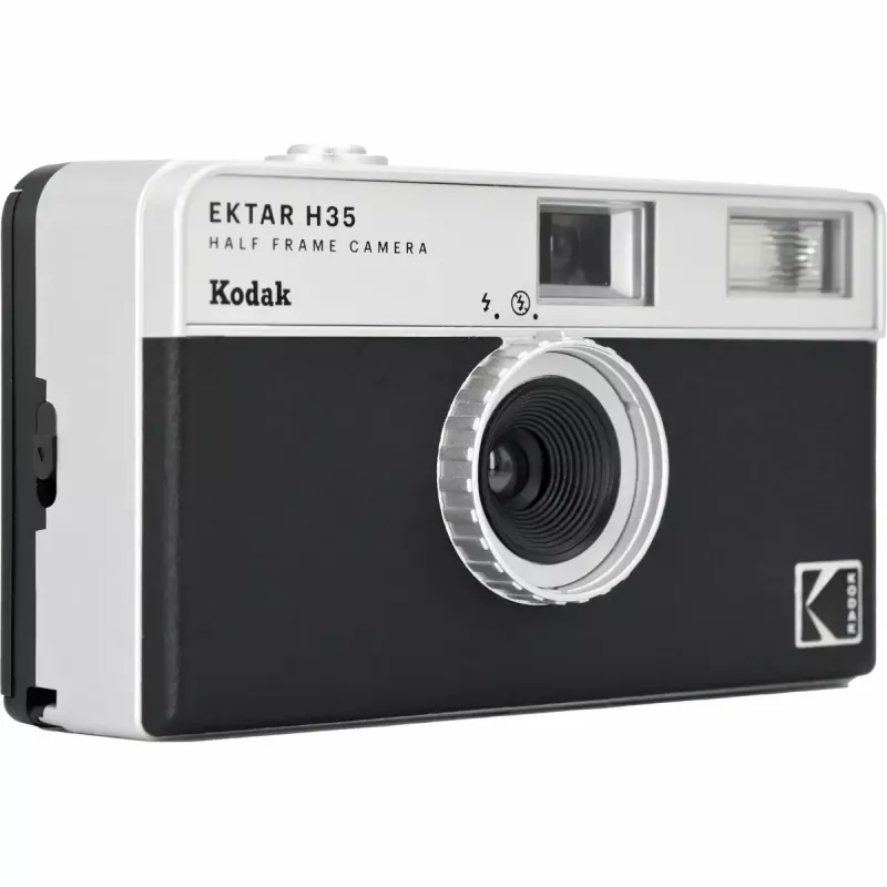 35mm film camera Kodak Ektar H35 black — compact point-and-shoot, fixed lens, film format 35mm