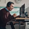 HP Poly Voyager Focus 2-M USB-C-C Headset USB-C/A Adapter Charging Stand Poly+ 3years