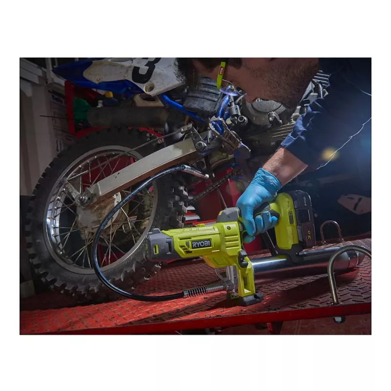 Battery powered grease gun R18GG-0 18V Ryobi (no b