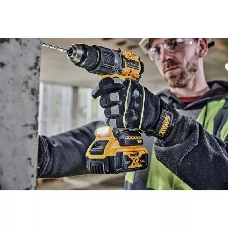 DeWalt DCK2026P2T-QW Combo set DCD805 + DCG405, 18 V XR 2×5.0 Ah black, yellow