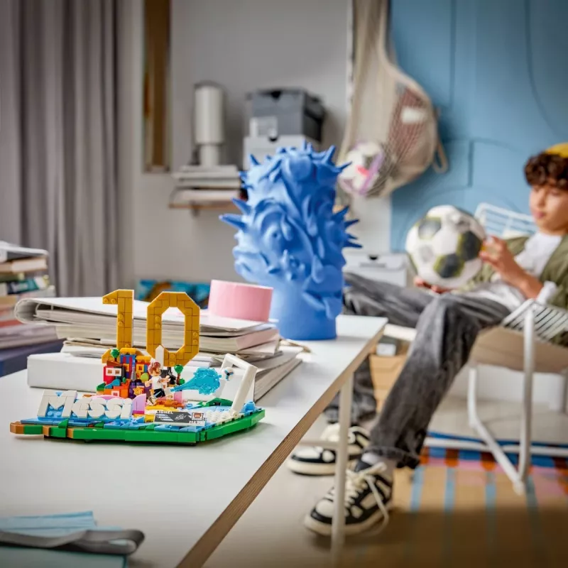 LEGO Editions Sports 43011 Lionel Messi — football moments
