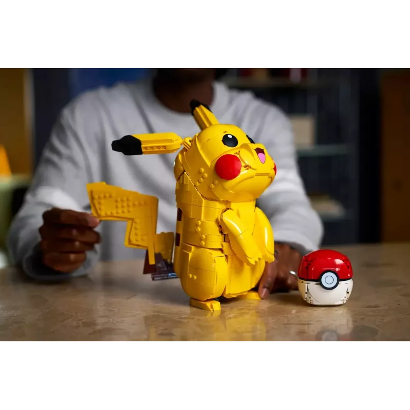 LEGO POKÉMON 72152 Pikachu and Poke Ball
