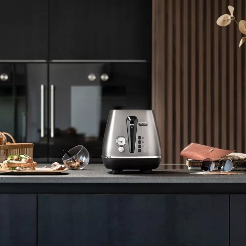 De’Longhi CTIN2103.TB toaster 2 slice(s) 900 W Black