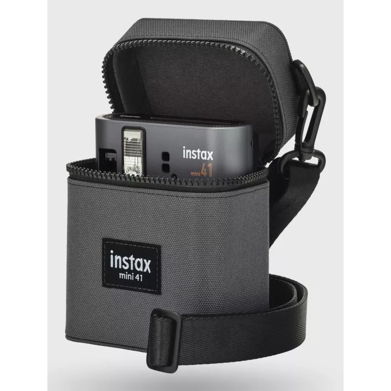 Fujifilm 70100167086 camera case Compact case Black