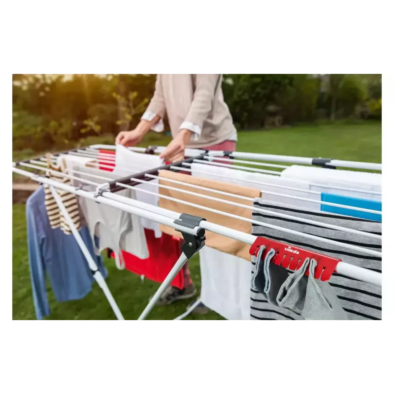 Floor-standing drying rack VILEDA Doble 157246 — aluminium & steel, 22 m drying space, foldable, 209 cm length