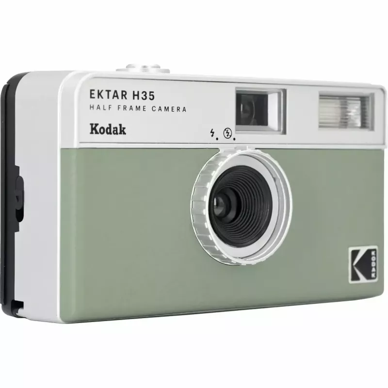 35mm Film Camera Kodak EKTAR H35 Sage RK0103 — 35mm film format, manual controls