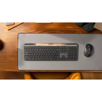 Wireless Keyboard Logitech Signature Slim Solar+ 920-013762