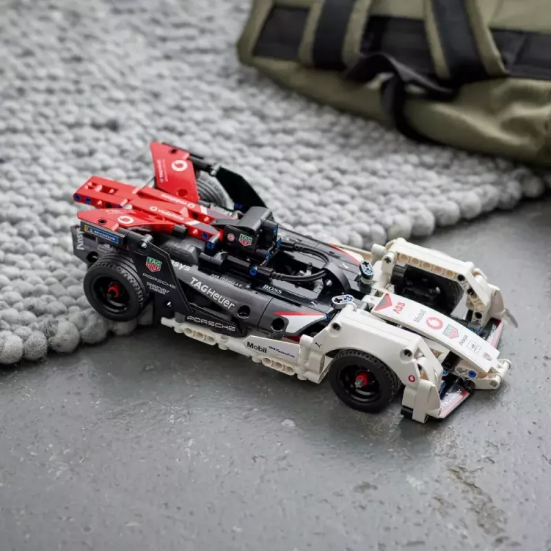 LEGO Brick Set Formula E Porsche 99X Electric model 42137 – construction toy set