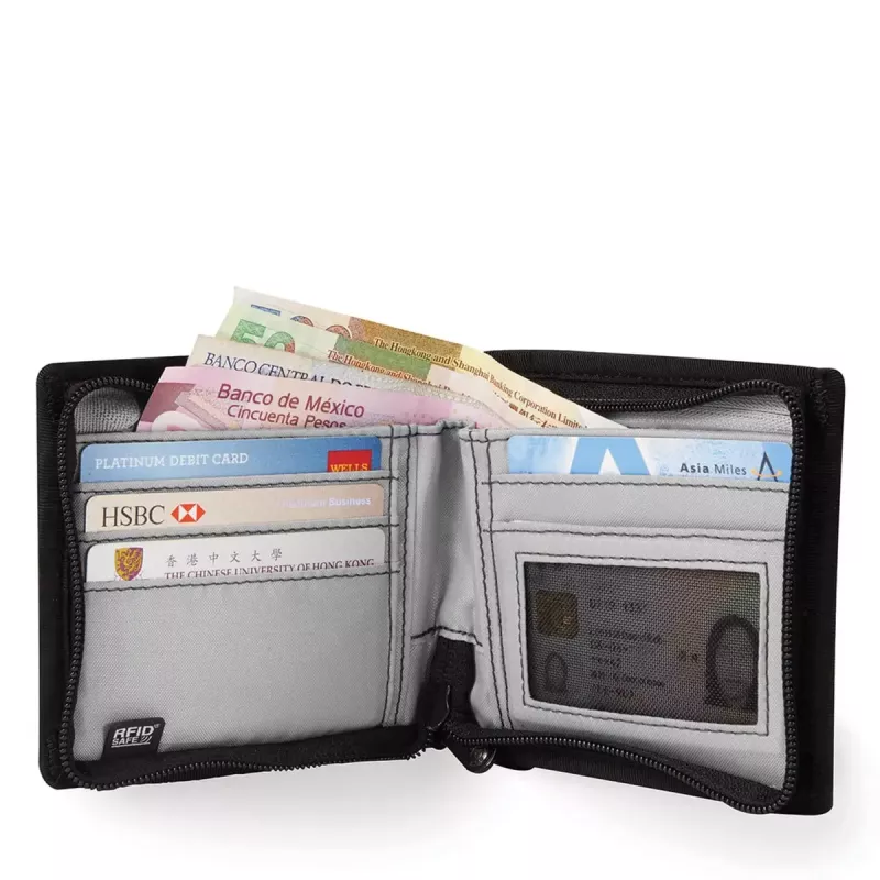 bi-fold wallet Pacsafe RFIDsafe Z100