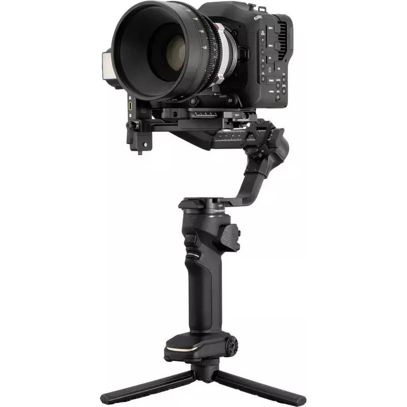 Gimbal Zhiyun Crane 4 3-axis stabilizer with up to 10-hour battery life