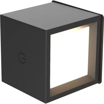 Outdoor Battery Garden Light NewGarden LUMBOX080NXWLNW — 8 batteries, Black