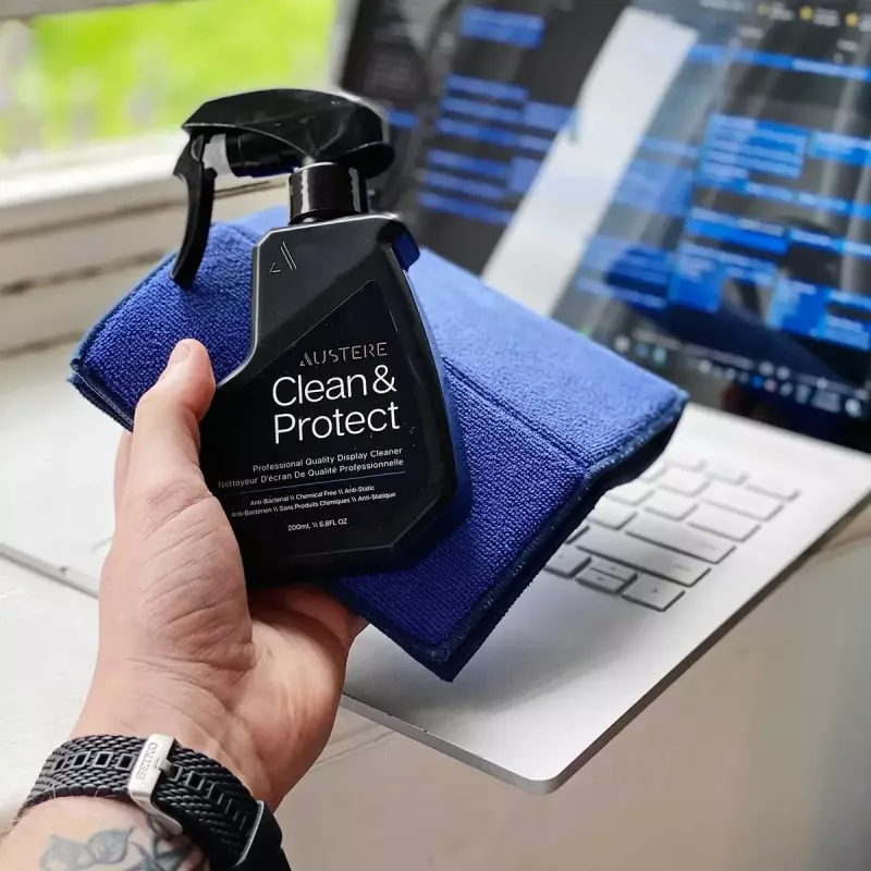 ASTAR Austere III Series Clean & Protect screen cleaning kit 200 mL with dual-sided cloth