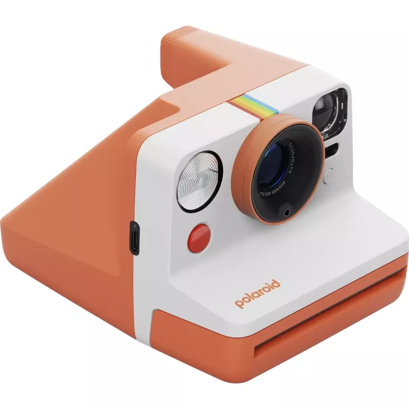 Instant camera POLAROID Now Gen 3 Coral 9156 — analogue instant film camera, colour Coral