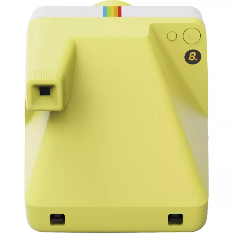Instant camera POLAROID Now Gen 3 Yellow — model 9158, analog instant print camera, integrated flash