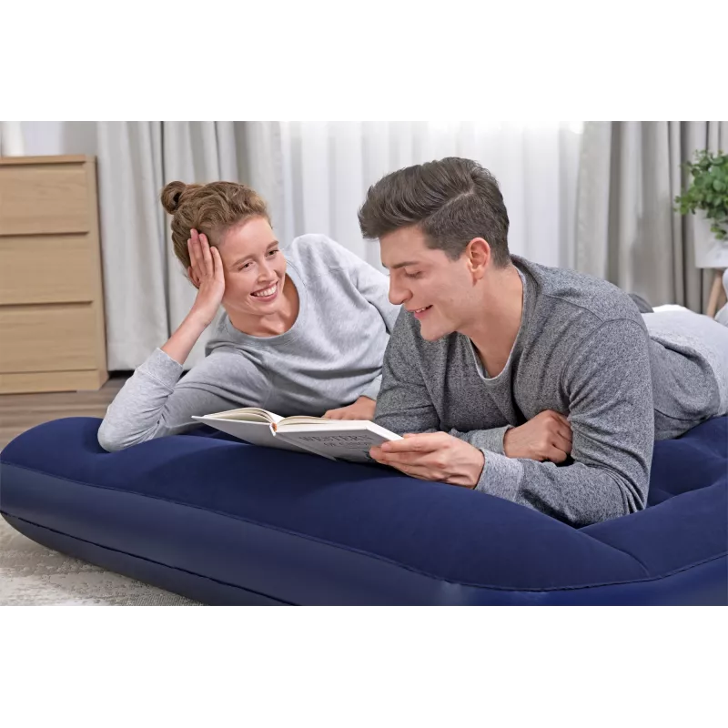 Bestway Air Mattress Full with Built-in Foot Pump 1.91 m x 1.37 m x 28 cm
