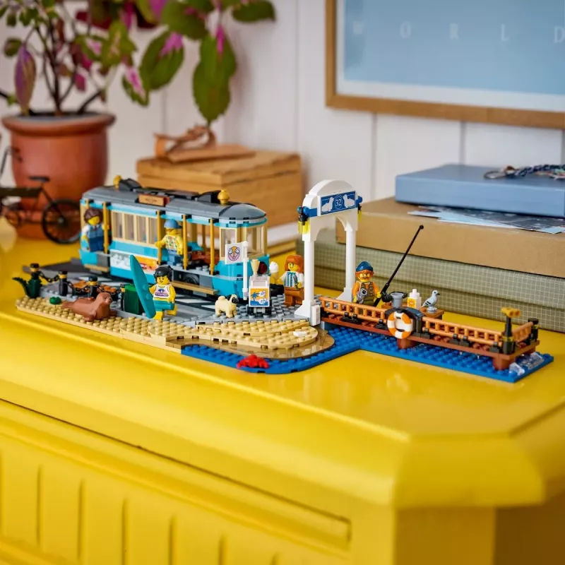 LEGO City 60506 Classic Beach Tram (693 pcs)