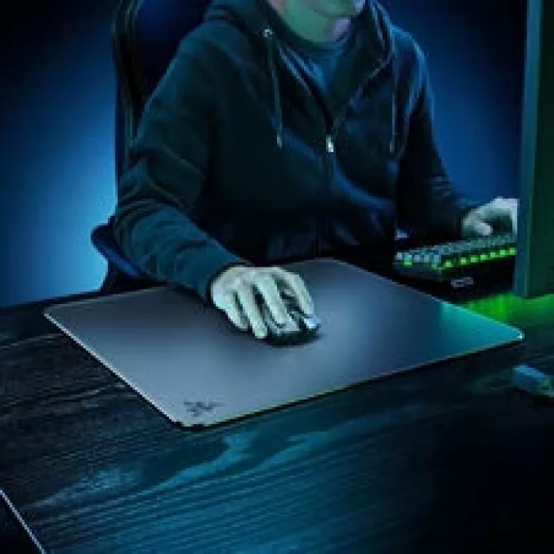 Razer Atlas Pro Gaming Mouse Pad, Glass Surface, Anti-Slip Base - Black