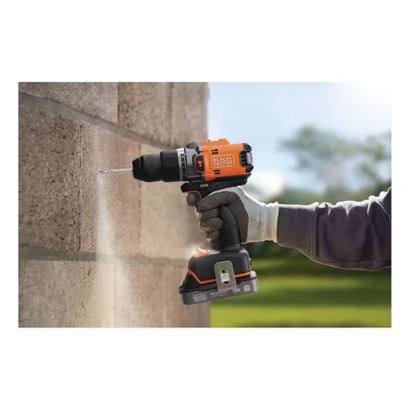 Black & Decker BLD683XN-XJ Corded Impact Drill 680W 13mm Keyed Chuck 0-3000 RPM Black/Orange