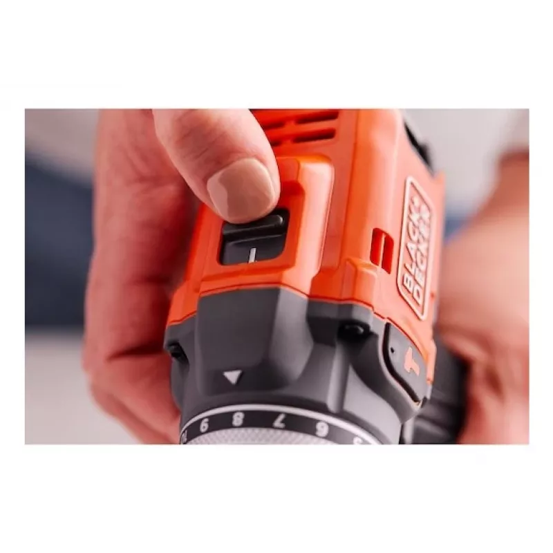 Black & Decker BLD683XN-XJ Corded Impact Drill 680W 13mm Keyed Chuck 0-3000 RPM Black/Orange