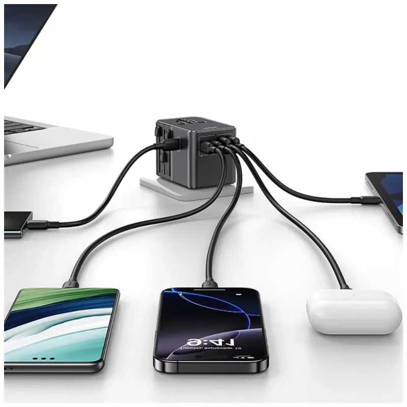 USAMS Travel Adapter CC310 70W 3xUSB-C US/AU/EU/UK Black