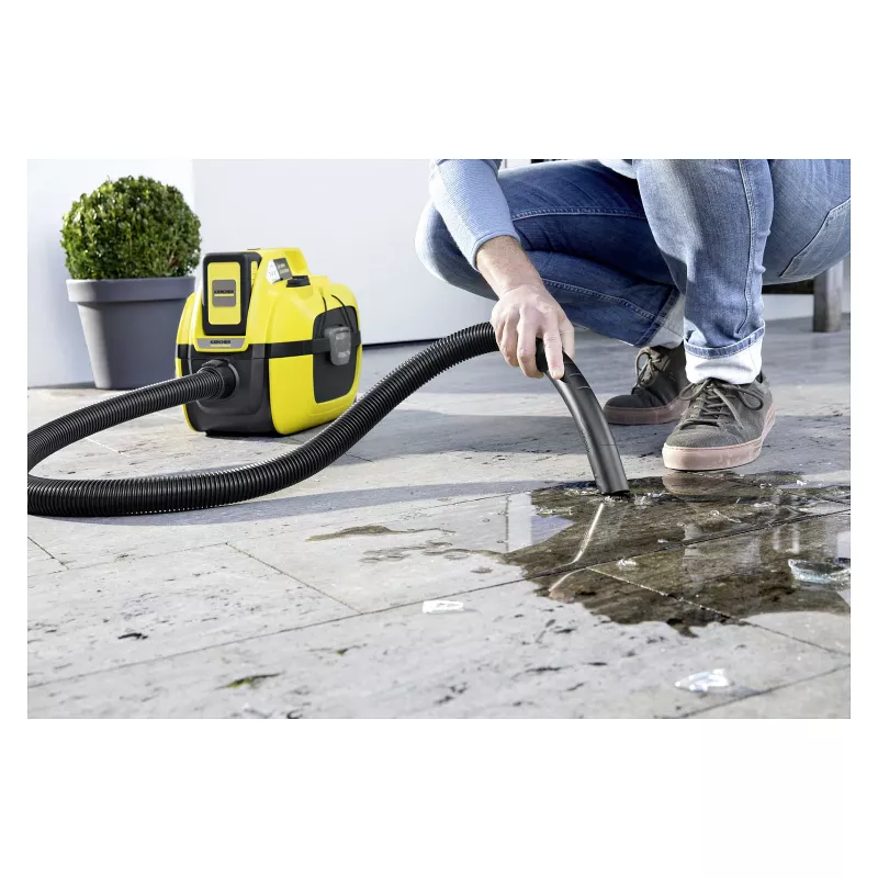 Kärcher WD 1 Compact Battery Set Wet & Dry Vacuum Cleaner, 15L, 1000W