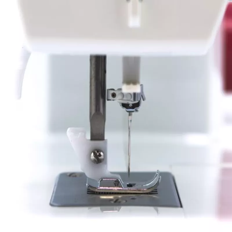 ŁUCZNIK Polonia 2018 Mechanical Sewing Machine - 22 Stitch Patterns, LED Light, Free Arm