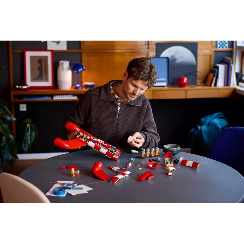 LEGO Ideas 21367 Tintin Moon Rocket