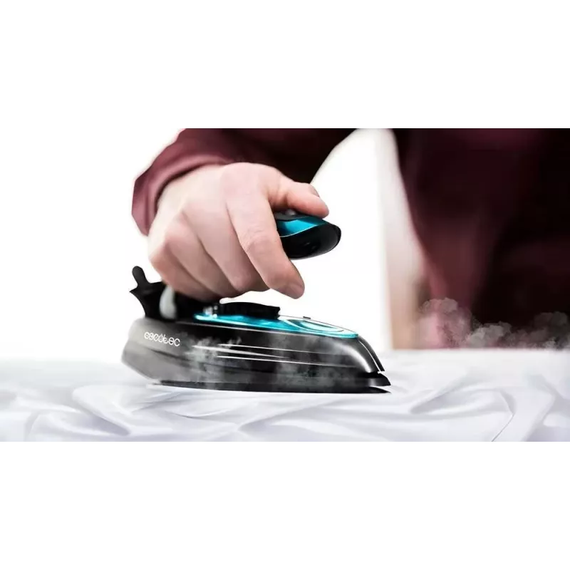Cecotec GoForce 8000 Folding Titanium Travel Iron 1200W Ceramic Soleplate