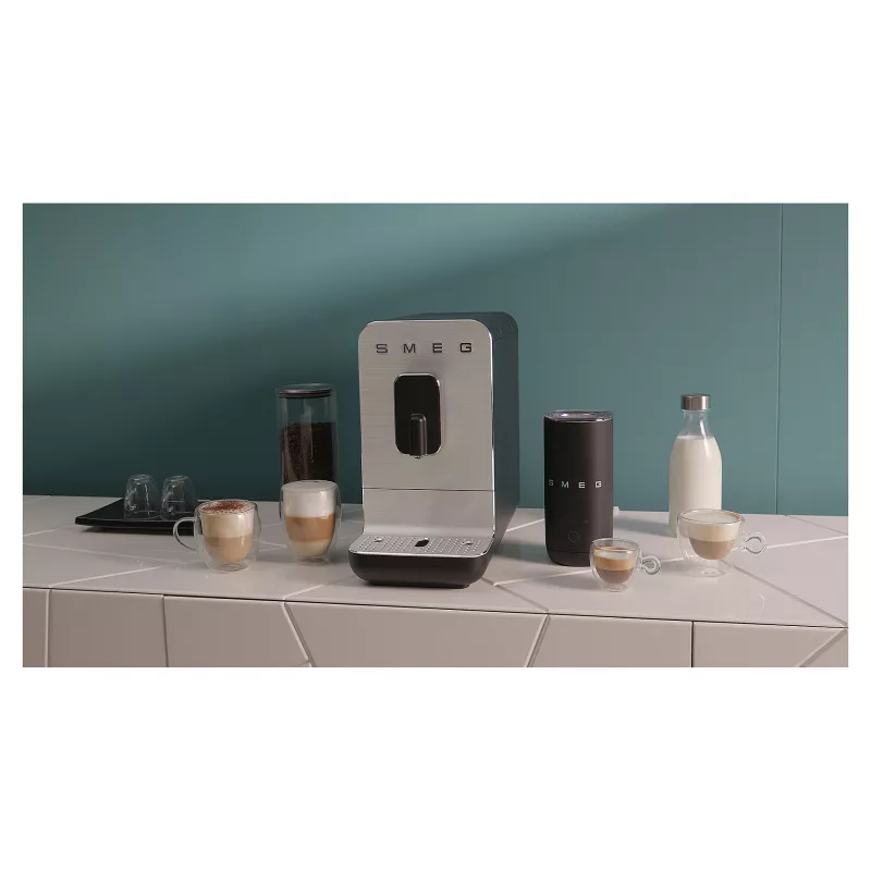 SMEG BCC11BLMEU Bean-to-Cup Coffee Machine with Steam Function, Matte Black