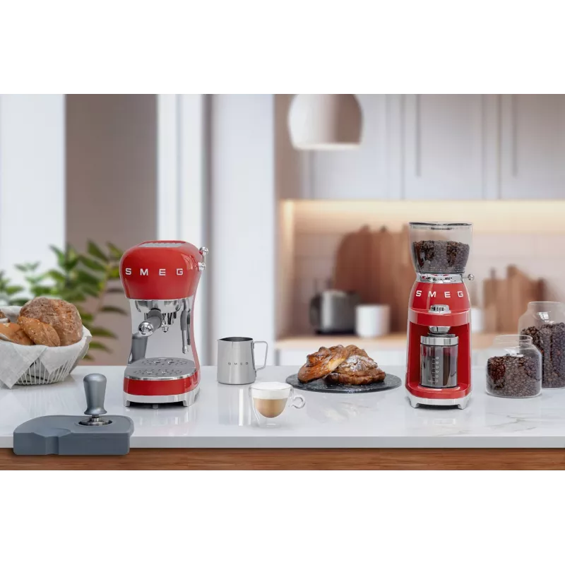 Smeg ECF02RDEU 50's Style Manual Espresso Machine 1.1 L Red