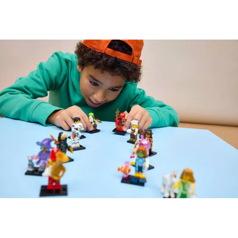 LEGO Minifigures 71052 Series 29 (Random Pack)