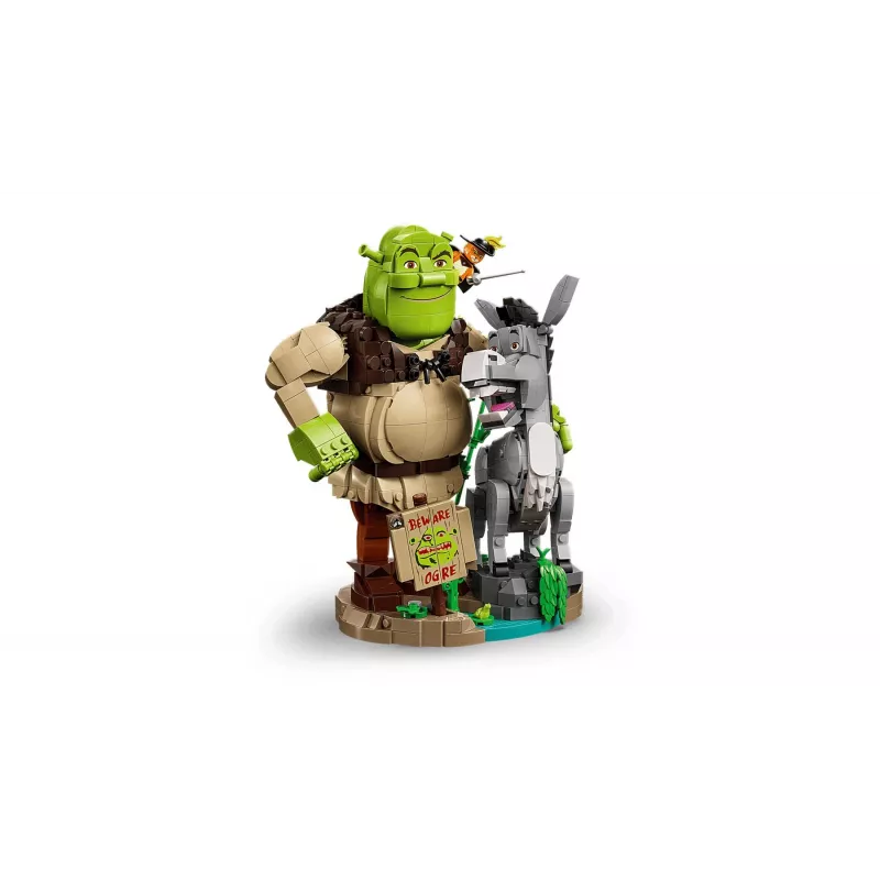 LEGO ICONS 72423 Shrek, Donkey and Puss in Boots