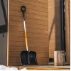 Fiskars 1057189 Snow Shovel Metal Black, Orange