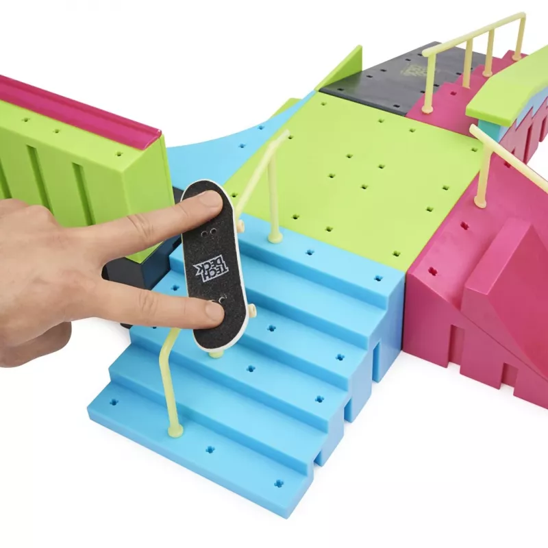 SPINMASTER Tech Deck Ramp X-Connect Neon Mega Park with Fingerboard