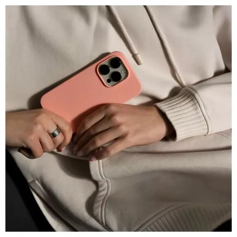 Evelatus Apple iPhone 14 Pro 6.1 Premium Soft Touch Silicone Case Light Pink
