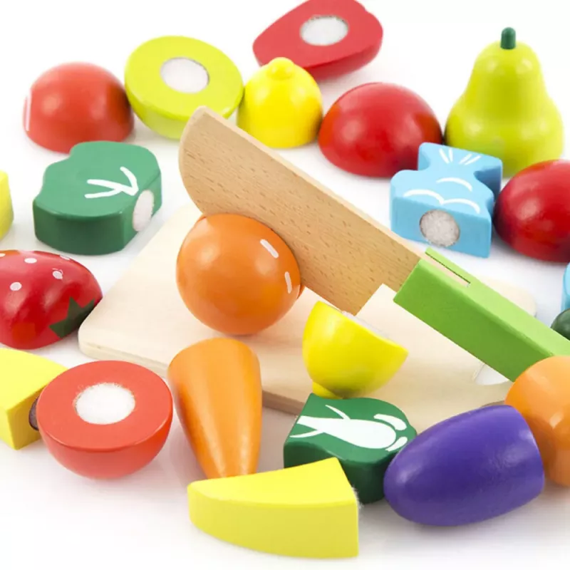LEAN TOYS Vegetable and Fruit Chopping Set in a Bucket Board Knife Wooden