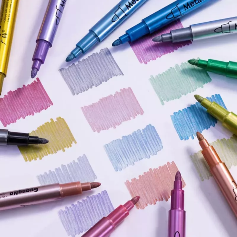 LEAN Set of Metallic Nylon Decorative Colored Markers 12 pcs.