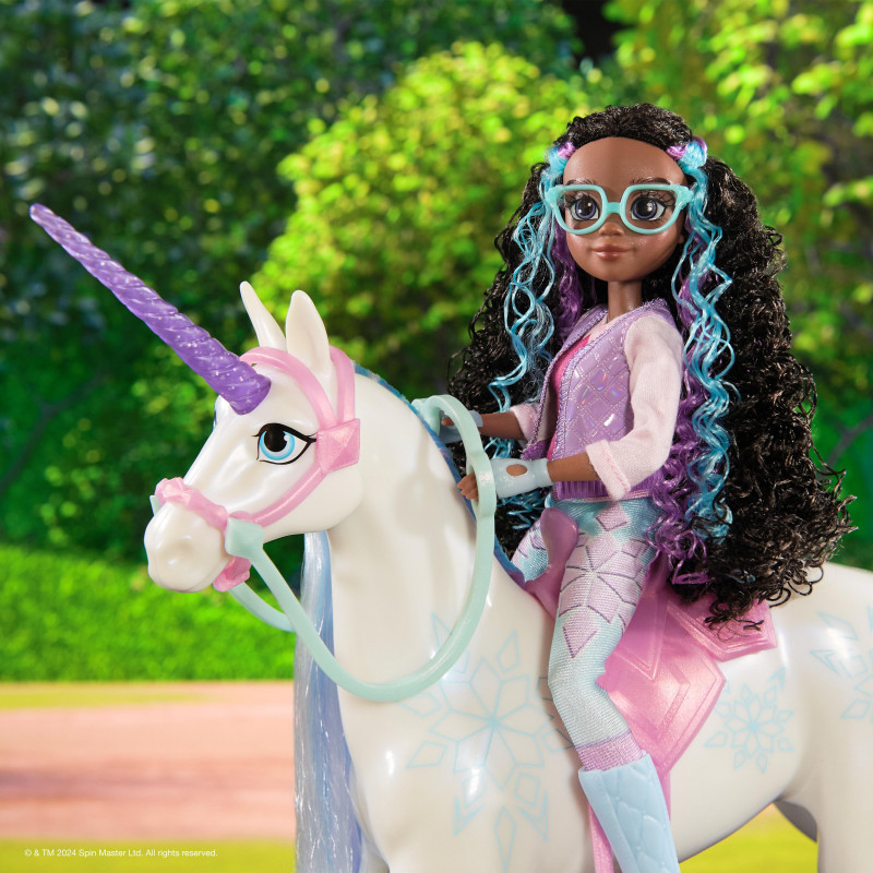 Spin Master Unicorn Academy - Glacier Unicorn & Ava Rider Figure Set
