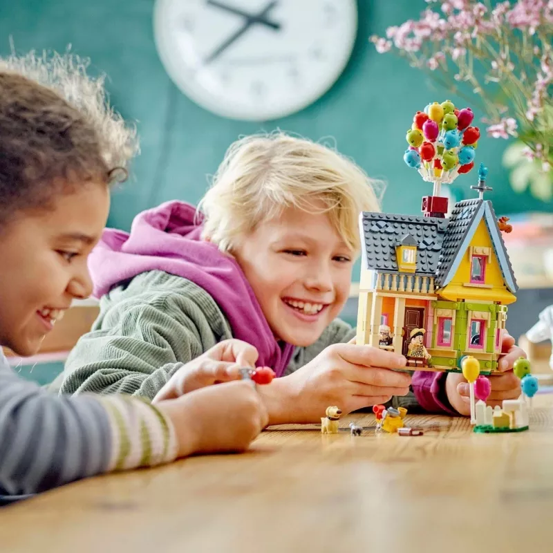 LEGO Disney Pixar Up House