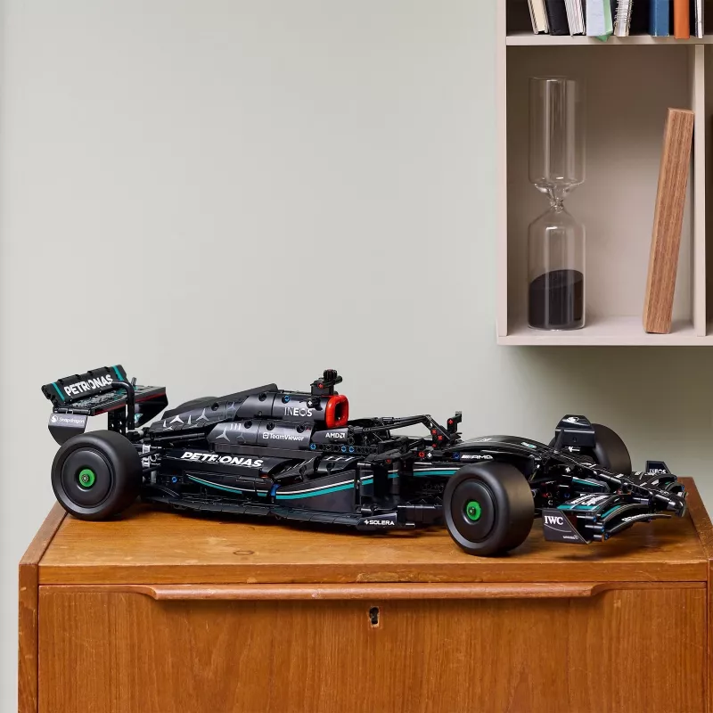 LEGO Technic model kit Mercedes‑AMG F1 W14 E Performance — 1,432 pieces, recommended age 18+