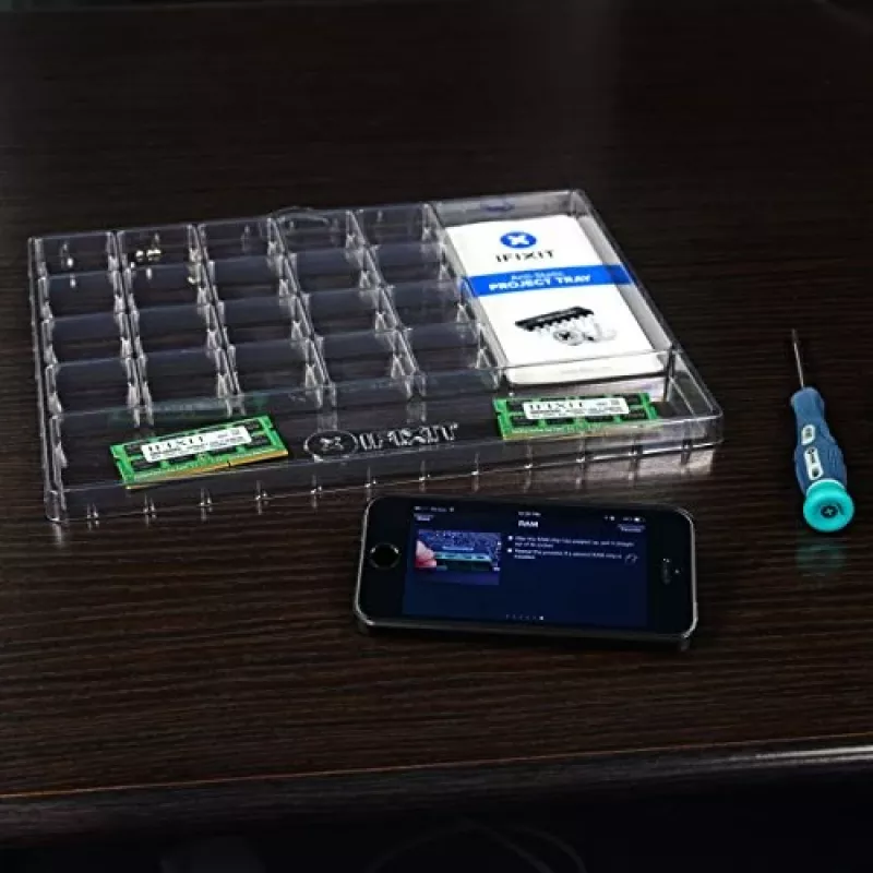 Small parts box iFixit EU145257