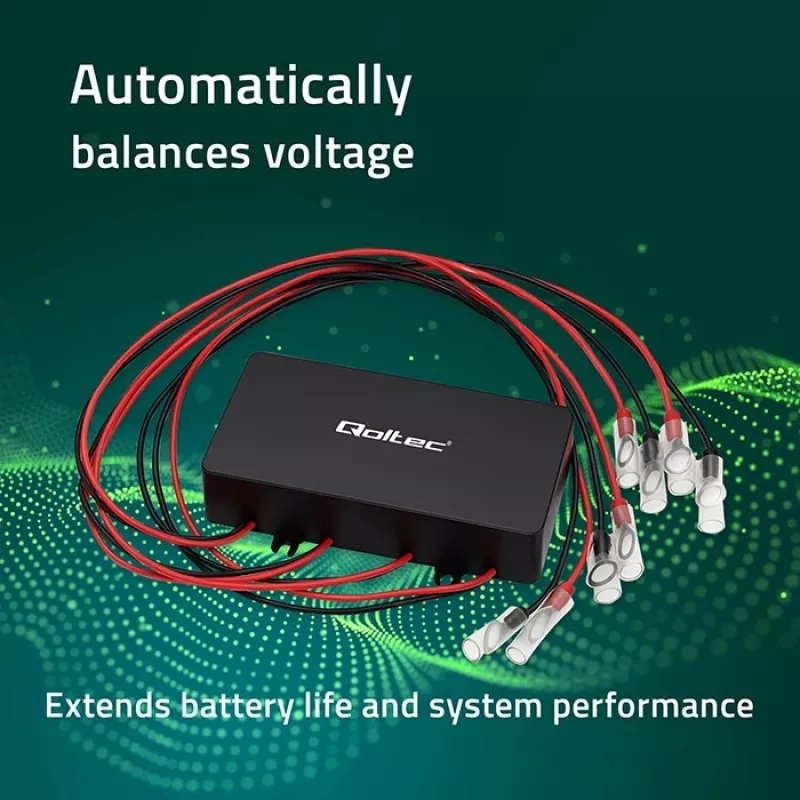 Voltage balancer QOLTEC 51098 for 48V systems — 4×12V battery equalizer