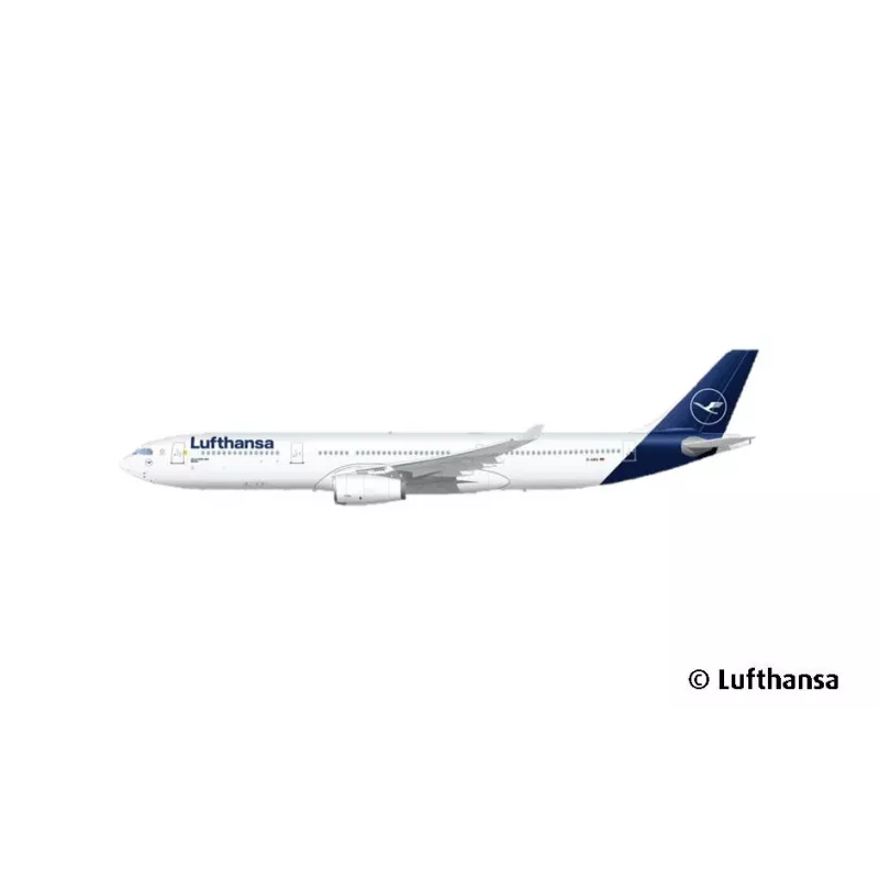 Plastic model airplane REVELL Airbus A330-300 Lufthansa scale 1:144