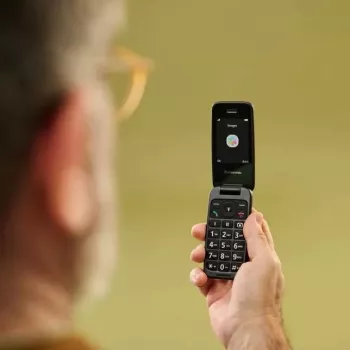 Panasonic KX-TU410EXB Mobile Phone Clamshell Black